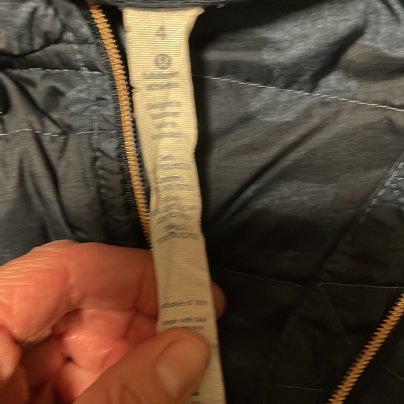 Lululemon blue camouflage lightweight down jacket - Picture 2 of 6